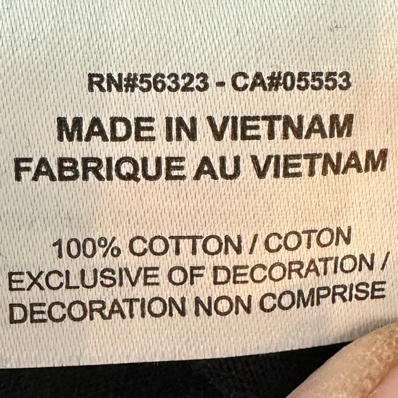 Jordan Black Tee with Red Winged Logo Nike Air upside down!🙃 - Picture 12 of 12